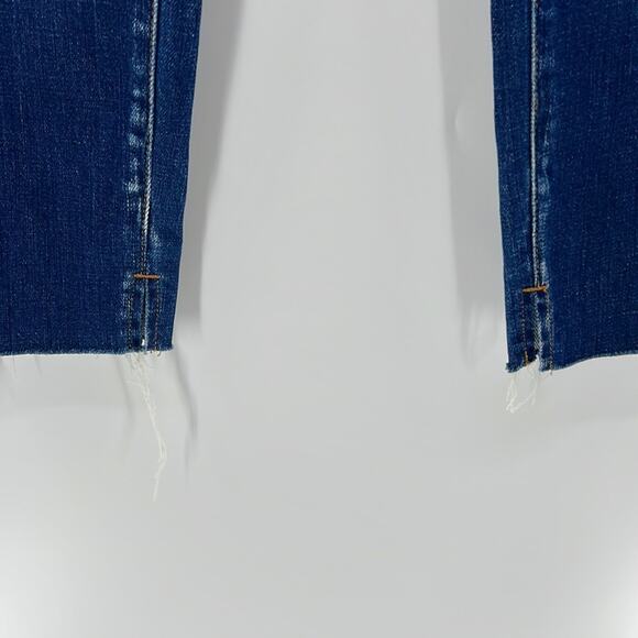 L'AGENCE Nicoline Slim High Rise Jeans - Diamond - 25 - Picture 3 of 8